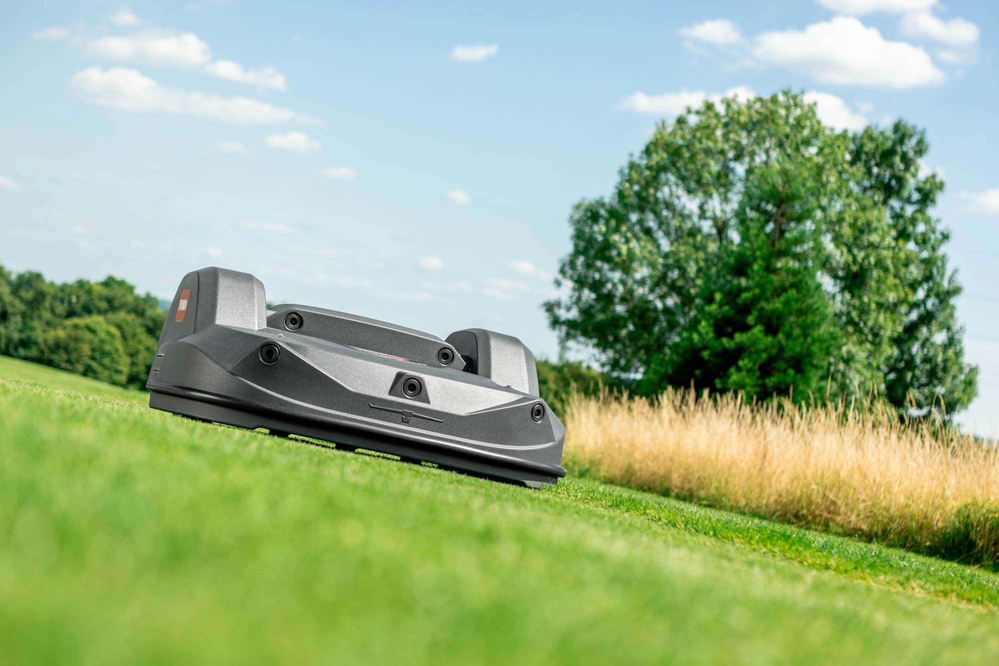 Rasenmähroboter fotografiert von André Köhl, Produktfotograf Saarland Saarbrücken